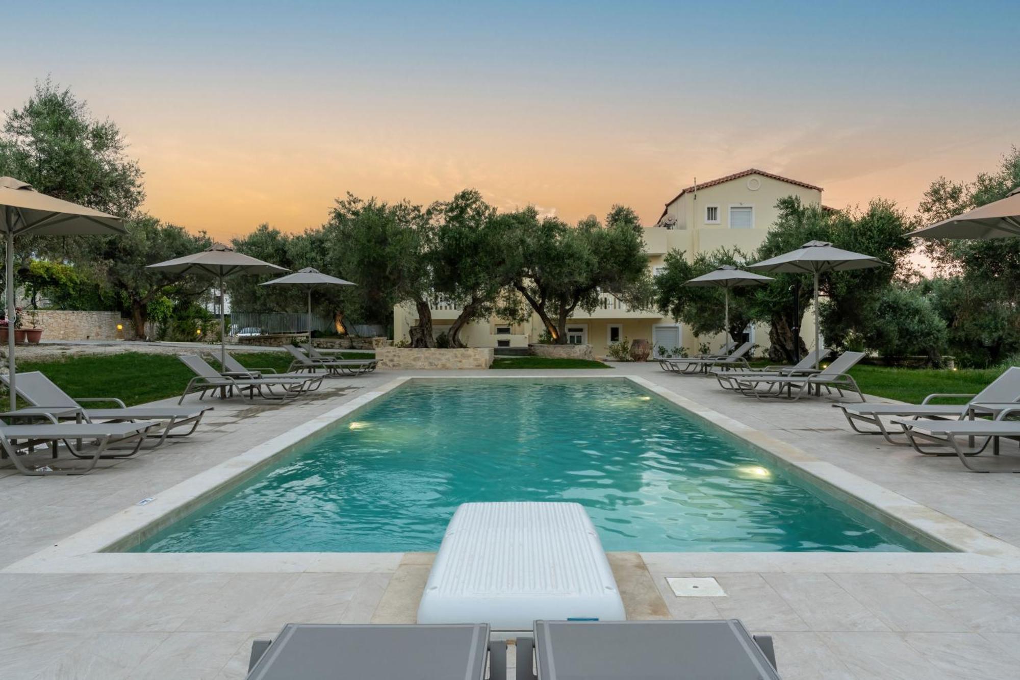Lyrids Apartments Episkopi-Chania Esterno foto